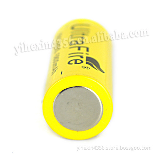 3.7v 6800mAh Rechargeable Li-ion 26650 Battery
